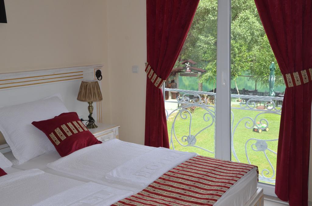Rooms And Apartments Neron Bihac Lohovo Экстерьер фото