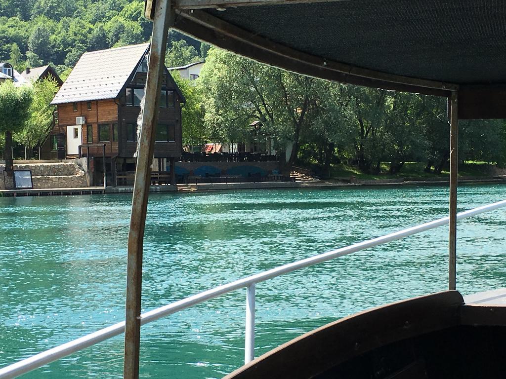 Rooms And Apartments Neron Bihac Lohovo Экстерьер фото